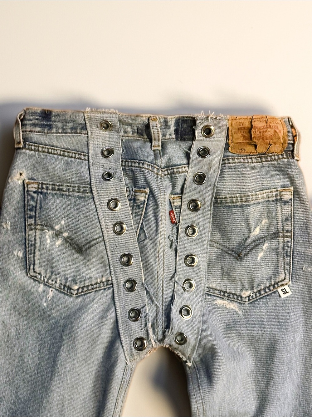 Samaria Leah Distressed Button-Fly Jeans